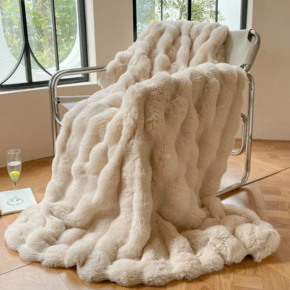 Luxury Faux Rabbit Fur Blankets for Beds Winter Fluffy Plush Throw Blanket Bedroom Sofa Cover Pillowcase Ultra Soft Bubble Throw